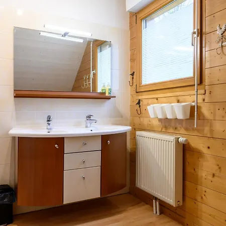 Chalet Les Genets 2 - Et Sauna